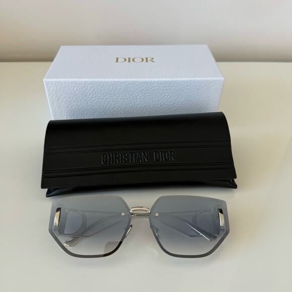NEW!!! Dior 30Montaigne B3U F0A6 Sunglasses Authentic Retail 580$ - Picture 10 of 10